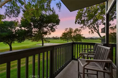 11 Las Brisas #6, Irvine, CA 92612
