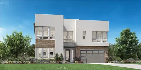 111 Lassen St, Lake Forest, CA 92630