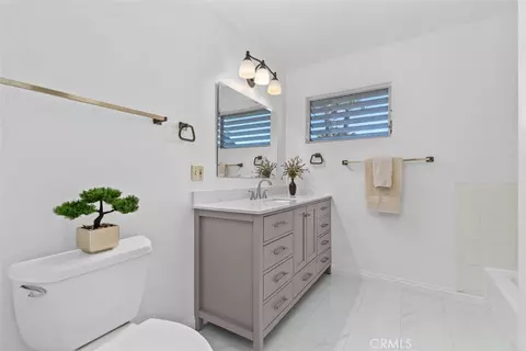 307 N Acacia #A, Fullerton, CA 92831