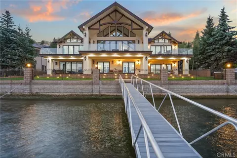 39055 N Shore Dr, Fawnskin, CA 92333