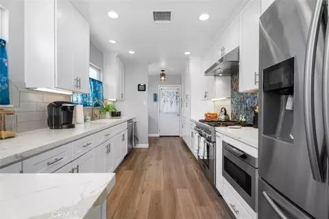 Kitchen - 3723 Gondar, Long Beach, CA 90808 photo 3 of 4