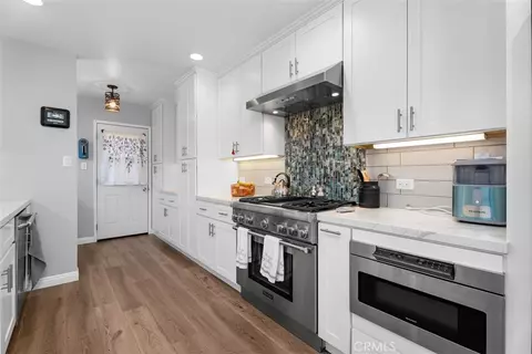 Kitchen - 3723 Gondar, Long Beach, CA 90808 photo 2 of 4