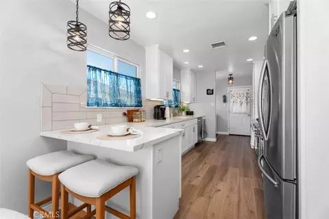Kitchen - 3723 Gondar, Long Beach, CA 90808 photo 4 of 4