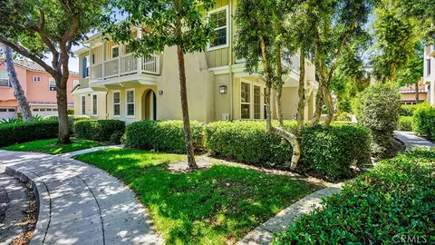 Exterior - 48 Walbert, Ladera Ranch, CA 92694 photo 2 of 9