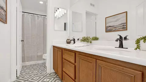 Bath - 48 Walbert, Ladera Ranch, CA 92694 photo 4 of 5