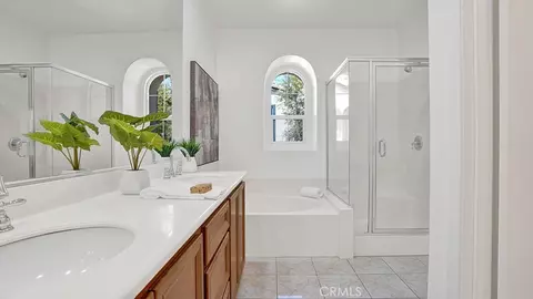 Bath - 48 Walbert, Ladera Ranch, CA 92694 photo 3 of 5