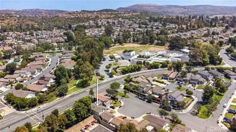 View/Area - 109 Cinnamon Rdg, Brea, CA 92821 photo 5 of 8