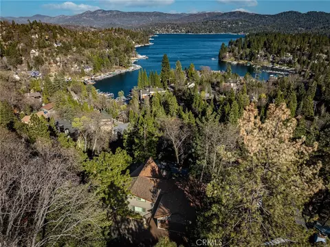 27550 N Bay Rd, Lake Arrowhead, CA 92352