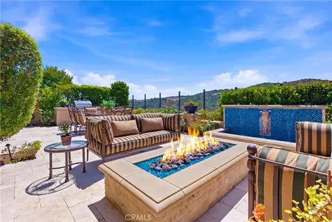 19 Entorno St, Rancho Mission Viejo, CA 92694