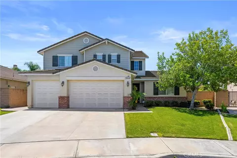 14611 Gannet St, Eastvale, CA 92880