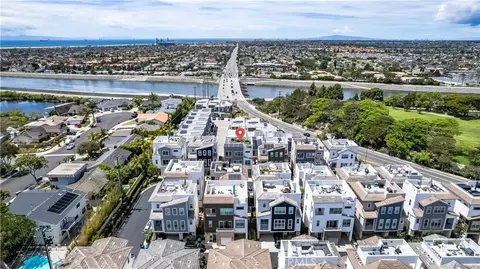 2105 Two Harbors Cir, Costa Mesa, CA 92627