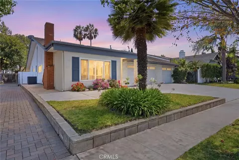 635 Plumer, Costa Mesa, CA 92627