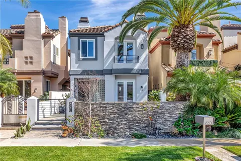 620 22nd St, Huntington Beach, CA 92648