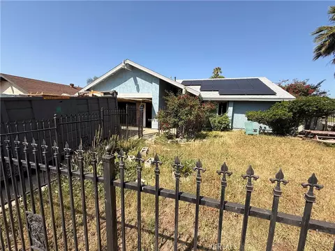3294 N Roberds Ave, San Bernardino, CA 92405