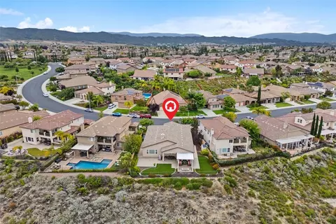 View/Area - 34066 Galleron, Temecula, CA 92592 photo 4 of 5