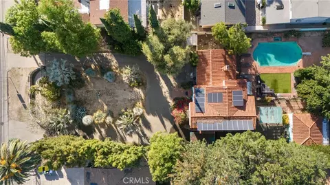 View/Area - 15401 Saticoy St, Van Nuys, CA 91406 photo 7 of 8