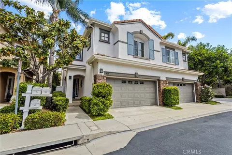 7635 Park Field Cir, Huntington Beach, CA 92648