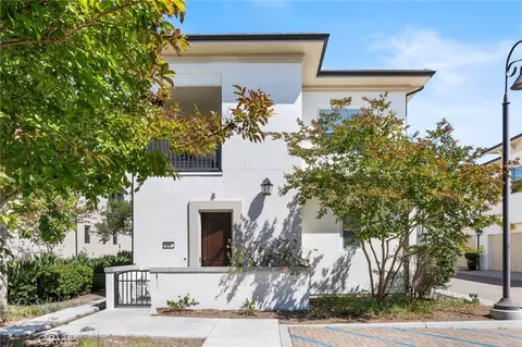 156 Follyhatch, Irvine, CA 92618