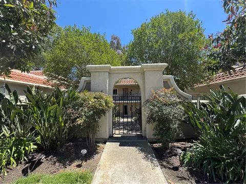 5529 Via La Mesa #A, Laguna Woods, CA 92637