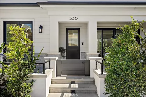 330 Onyx Ave, Newport Beach, CA 92662