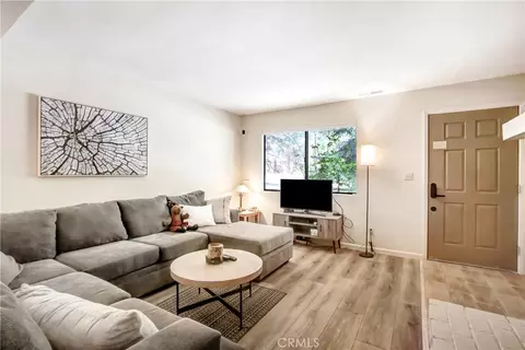 Living - 657 Summit, Big Bear Lake, CA 92315 photo 2 of 3
