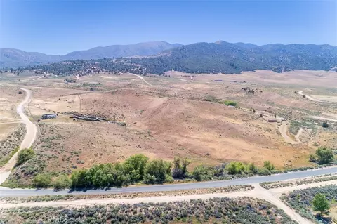 4 Acres Vacant Land Mountain Mdws, Tehachapi, CA 93561 photo 3