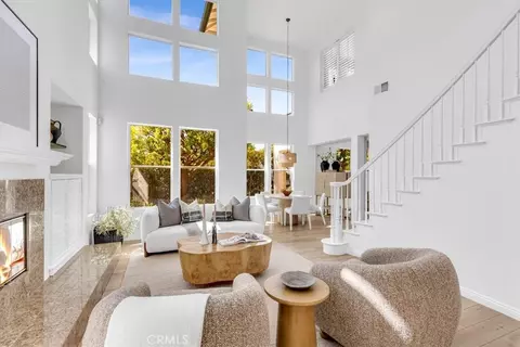 7041 Crane Ct, Carlsbad, CA 92011