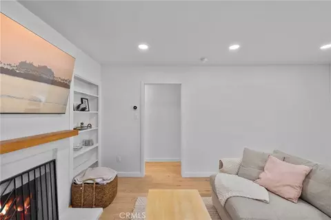 1006 E Ridgewood St, Long Beach, CA 90807 photo 9