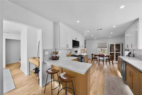 1006 E Ridgewood St, Long Beach, CA 90807 photo 16