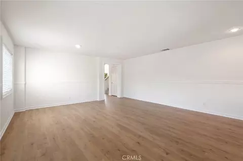 Living - 42075 Dunes Ct, Temecula, CA 92591 photo 4 of 9