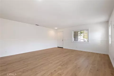 Living - 42075 Dunes Ct, Temecula, CA 92591 photo 3 of 9
