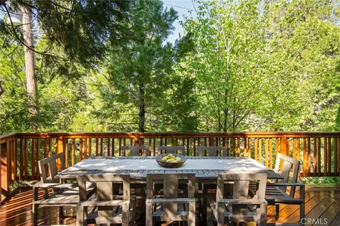 Exterior - 240 Blue Lake Rd, Lake Arrowhead, CA 92352 photo 2 of 5