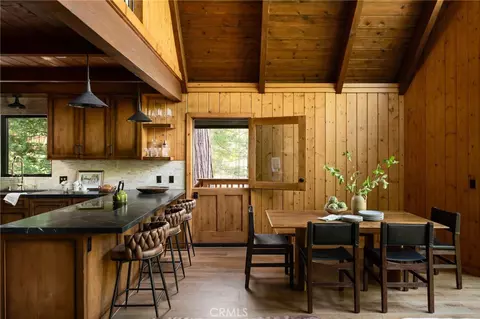 Dining - 240 Blue Lake Rd, Lake Arrowhead, CA 92352 photo 1 of 2