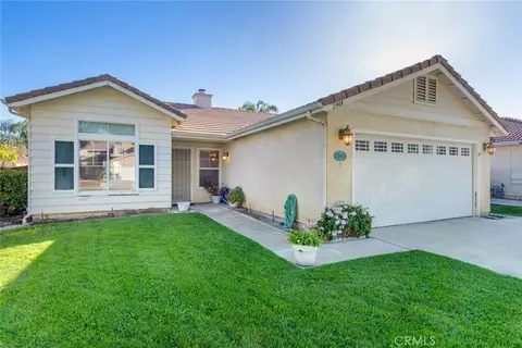 2944 Hampton Ave, Hemet, CA 92545
