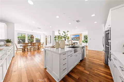 Kitchen - 117 Bumblebee, Irvine, CA 92618 photo 3 of 4
