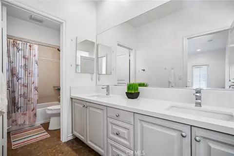 Bath - 222 Vintage, Irvine, CA 92620 photo 2 of 2