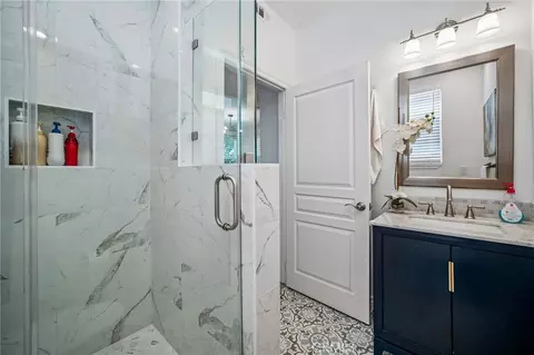 Bath - 222 Vintage, Irvine, CA 92620 photo 1 of 2