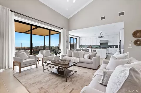 Living - 154 Roscomare, Irvine, CA 92602 photo 3 of 5