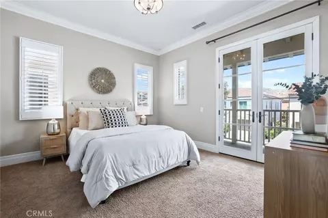Bedroom - 154 Roscomare, Irvine, CA 92602 photo 3 of 4