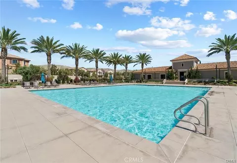 Exterior - 154 Roscomare, Irvine, CA 92602 photo 18 of 20