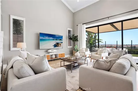 Living - 154 Roscomare, Irvine, CA 92602 photo 2 of 5