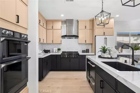 Kitchen - 4652 Charnock, Irvine, CA 92604 photo 4 of 4