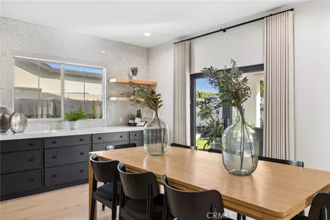 Dining - 4652 Charnock, Irvine, CA 92604 photo 4 of 4