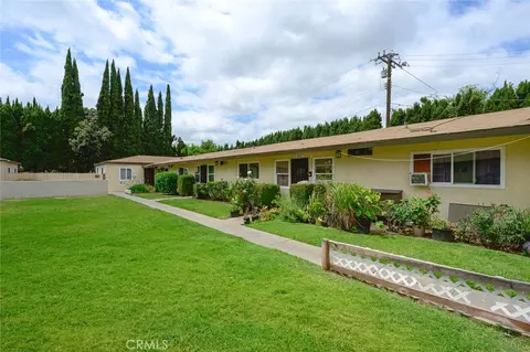 4032 W Valencia Dr, Fullerton, CA 92833