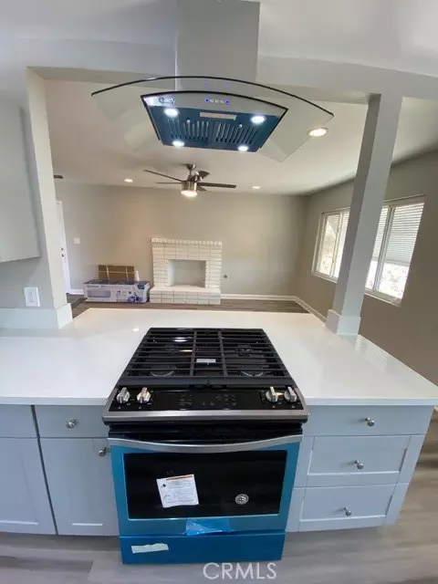 Kitchen - 23800 Lucas, Menifee, CA 92587 photo 6 of 8