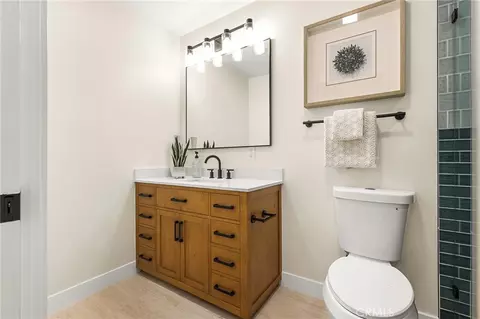 Bath - 1944 E Lomita Ave, Orange, CA 92867 photo 3 of 3