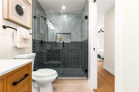Bath - 1944 E Lomita Ave, Orange, CA 92867 photo 2 of 3