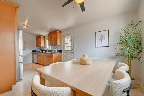 Dining - 2044 W Spruce Ave, Orange, CA 92868 photo 2 of 4