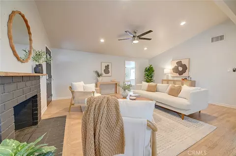 Living - 2044 W Spruce Ave, Orange, CA 92868 photo 4 of 5