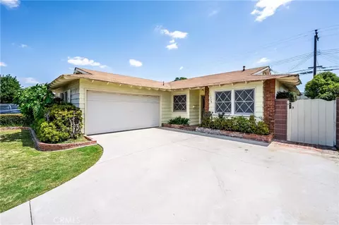 17524 Thornlake, Artesia, CA 90701